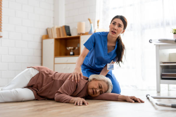 Oma valt op de grond